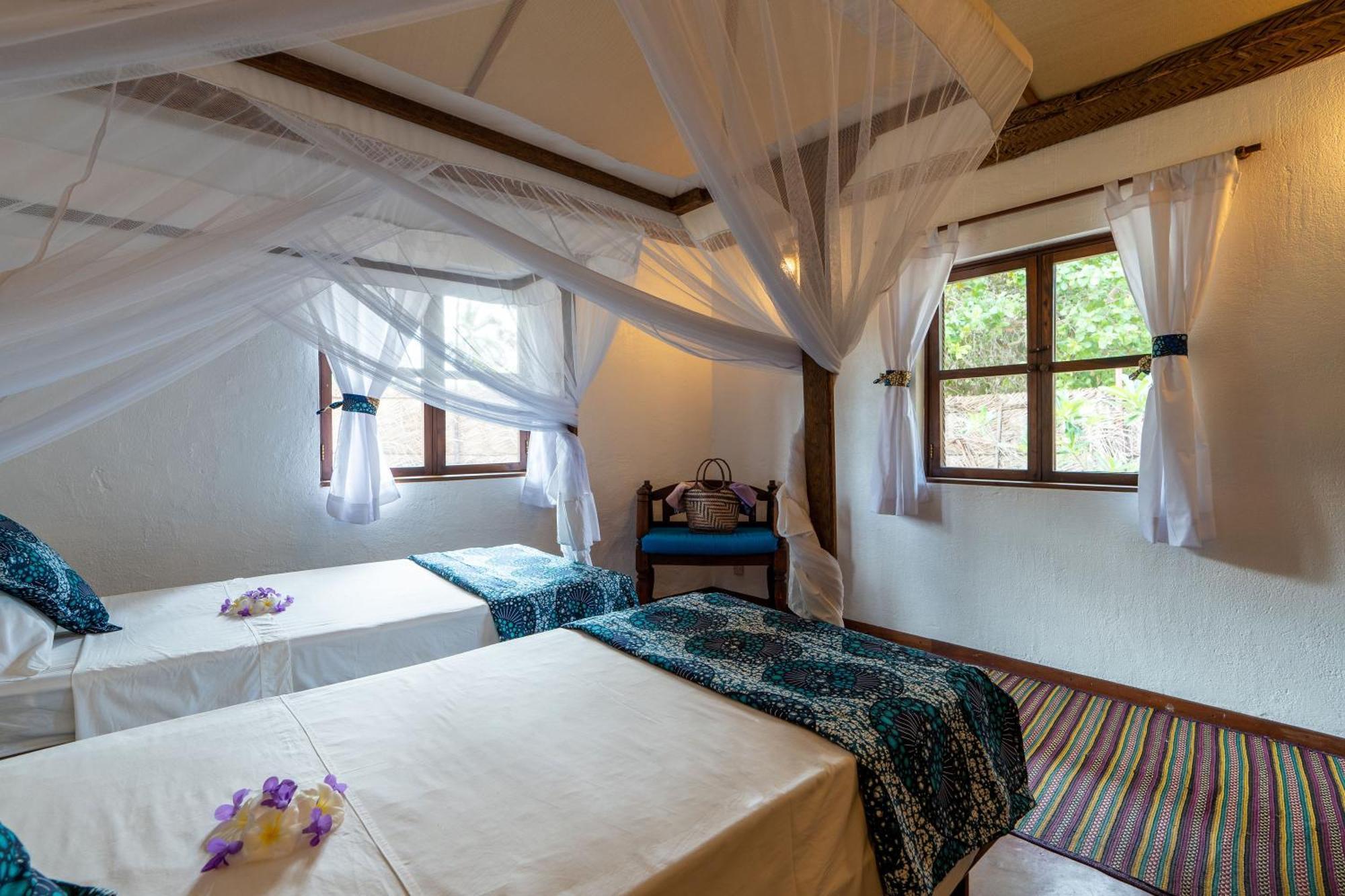 Pole Pole Bungalows Utende المظهر الخارجي الصورة